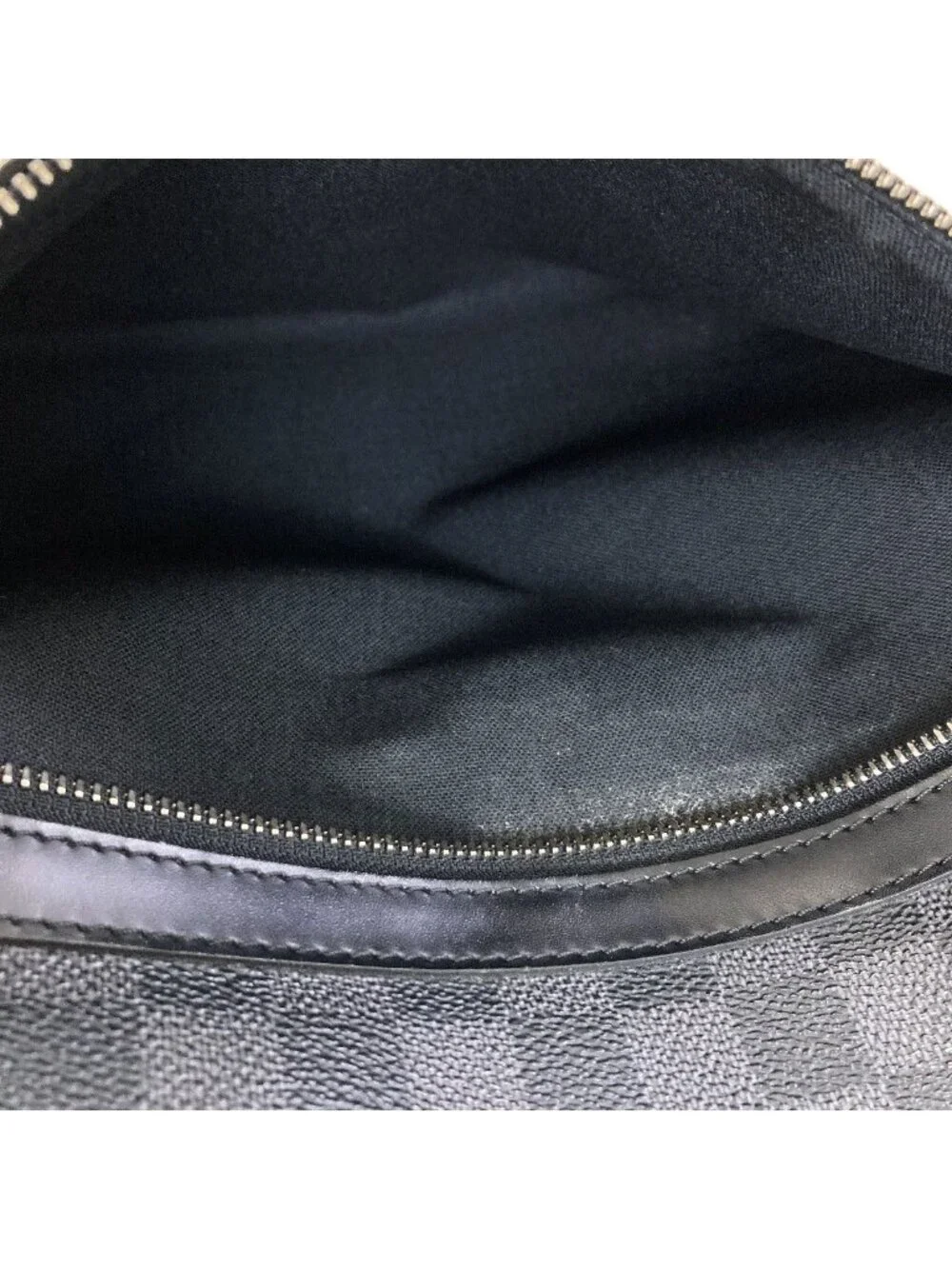 Louis Vuitton Mick MM Shoulder Bag Damier Canvas